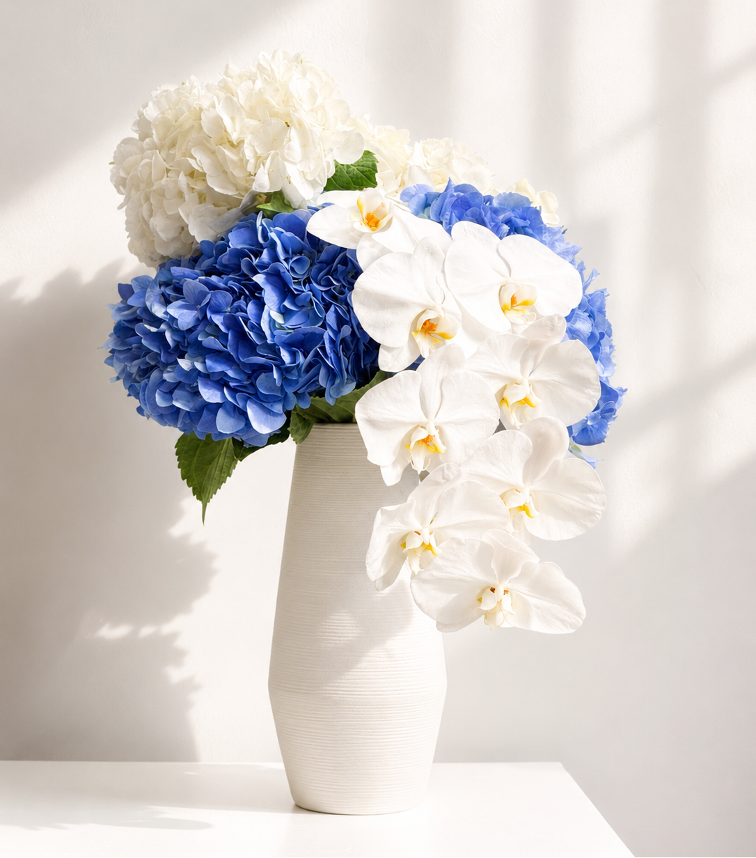 Blue Cloud Vase | No.21 Blooms Dubai