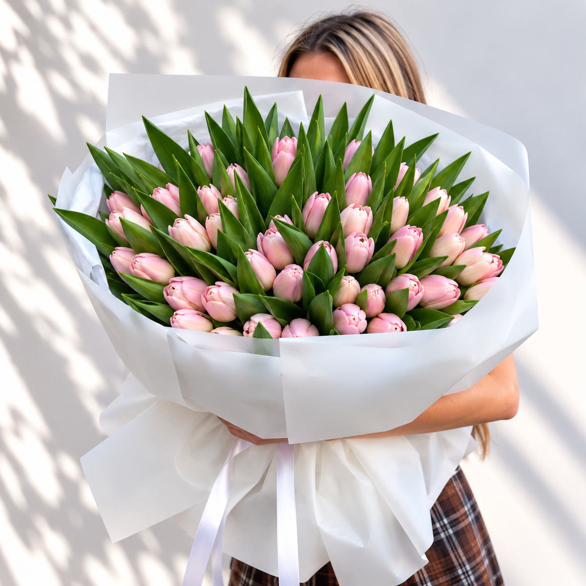 101 Tulip Bouquet, pink